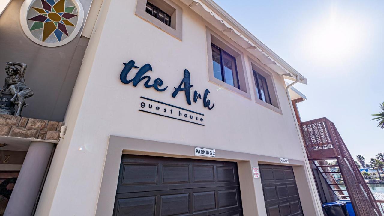 The Ark Guesthouse At Marina Martinique 杰弗里湾 外观 照片