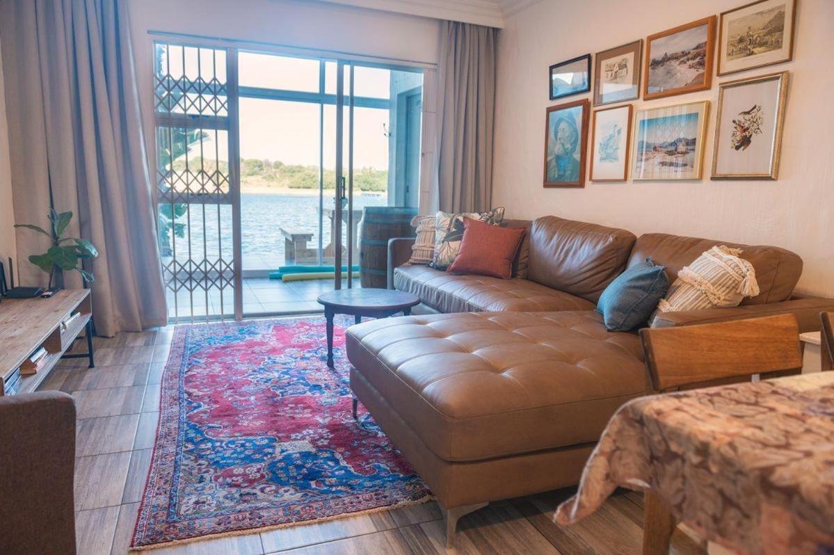 The Ark Guesthouse At Marina Martinique 杰弗里湾 外观 照片