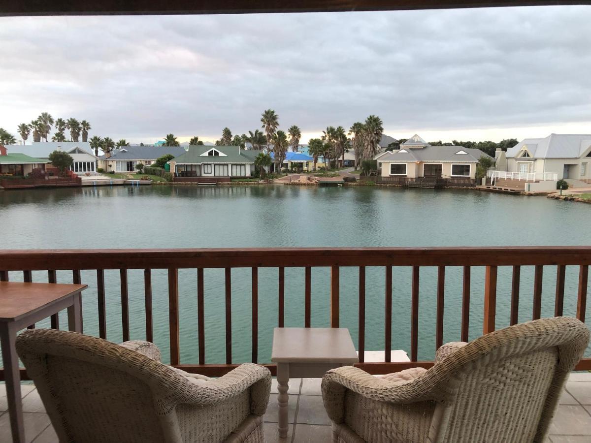 The Ark Guesthouse At Marina Martinique 杰弗里湾 外观 照片